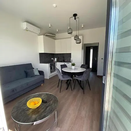 Namelis Prie Juros Su Privaciu Kiemeliu Apartamento *