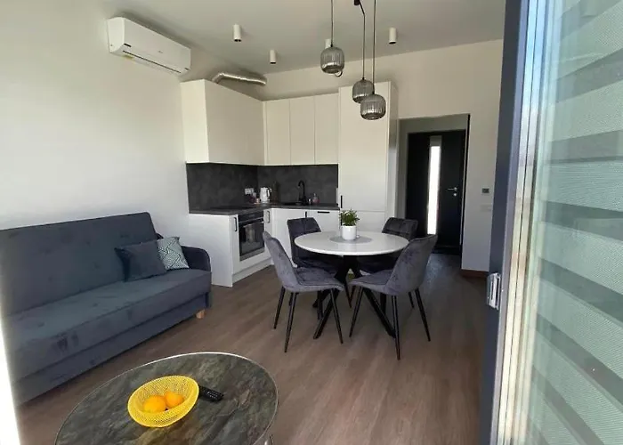 Namelis Prie Juros Su Privaciu Kiemeliu Apartment *